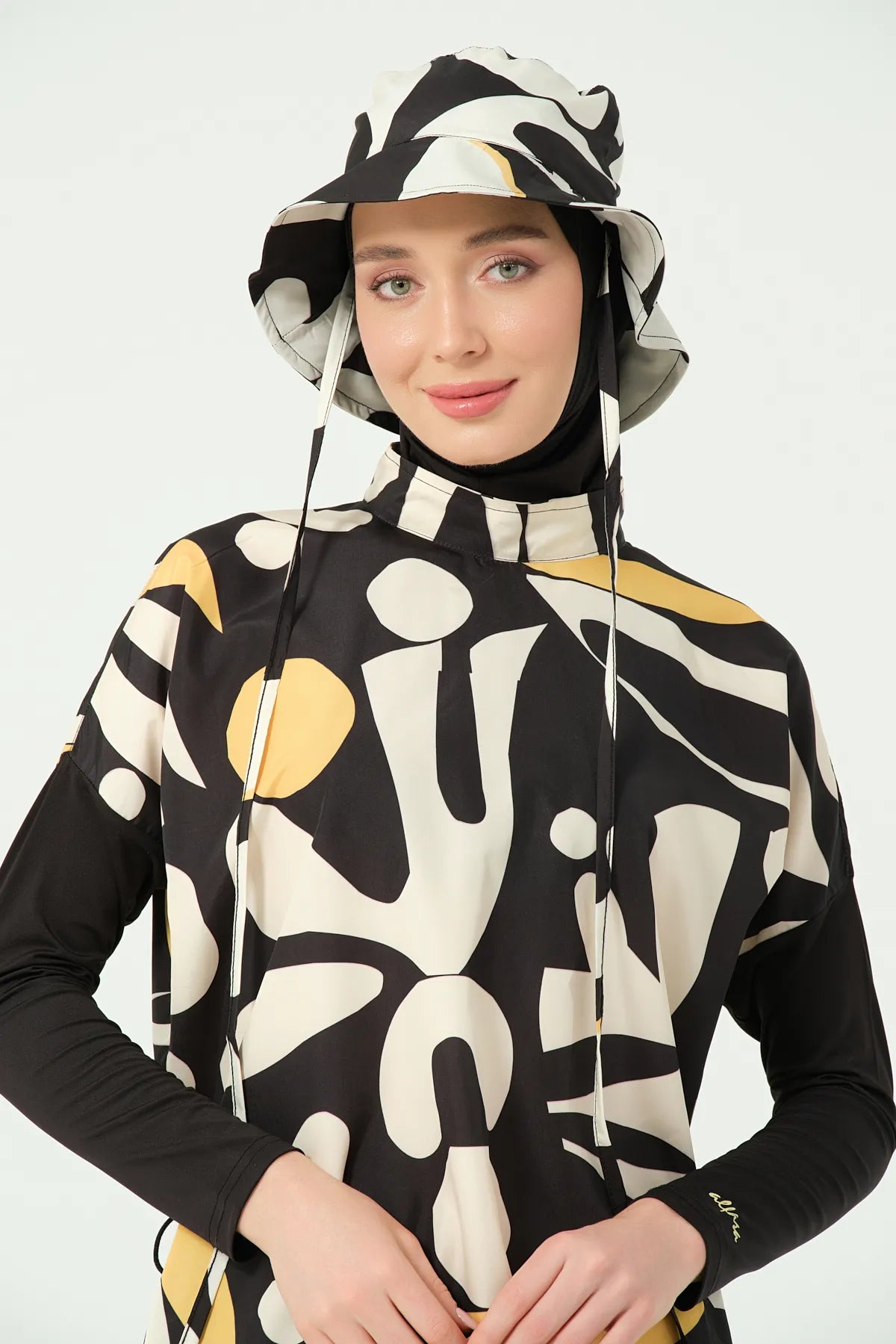 Black & Beige Chic Abstract Burkini