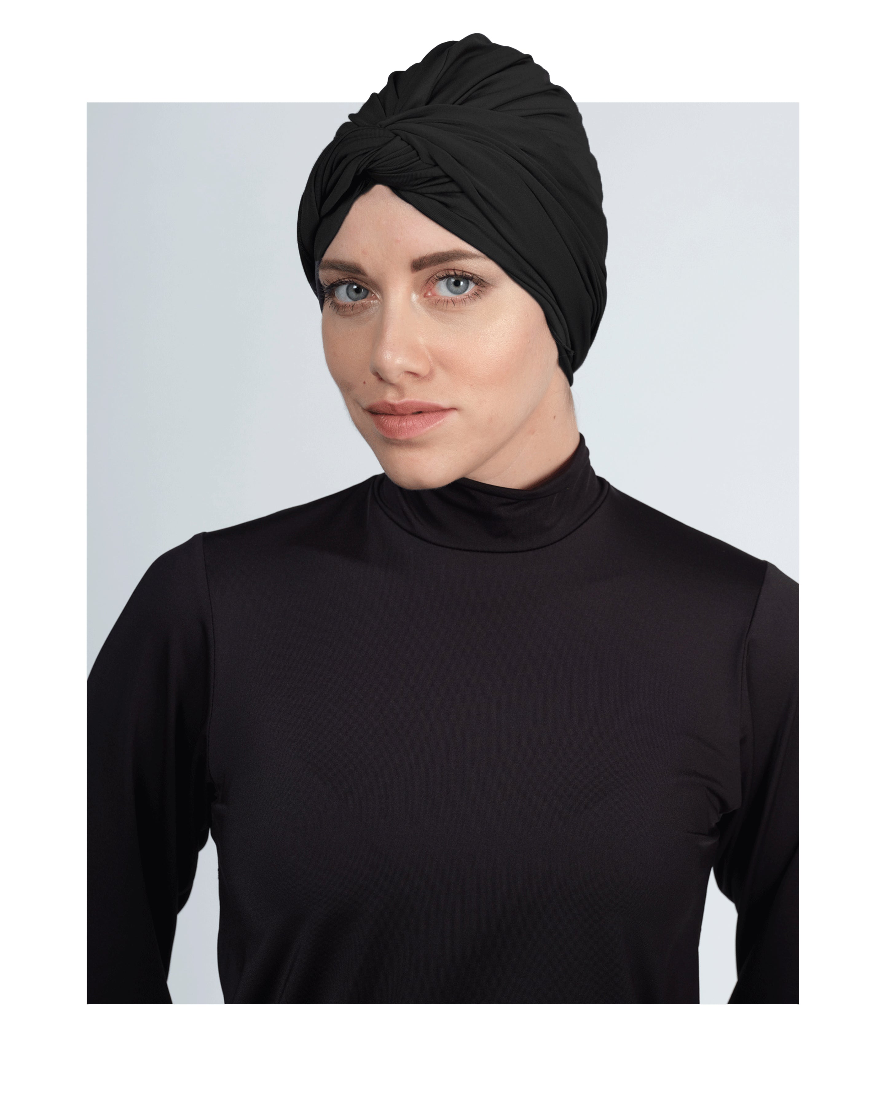 حجاب سباحة أسود