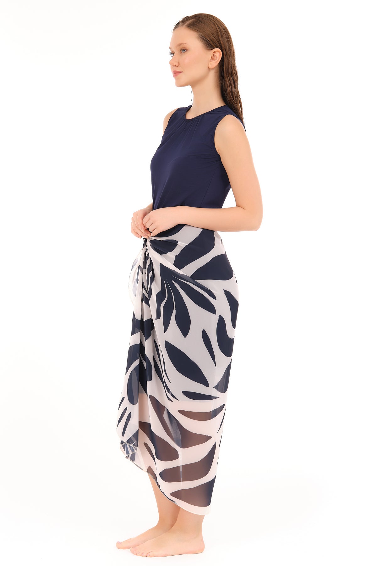 Modest Women Beach Sarong Leaf Print