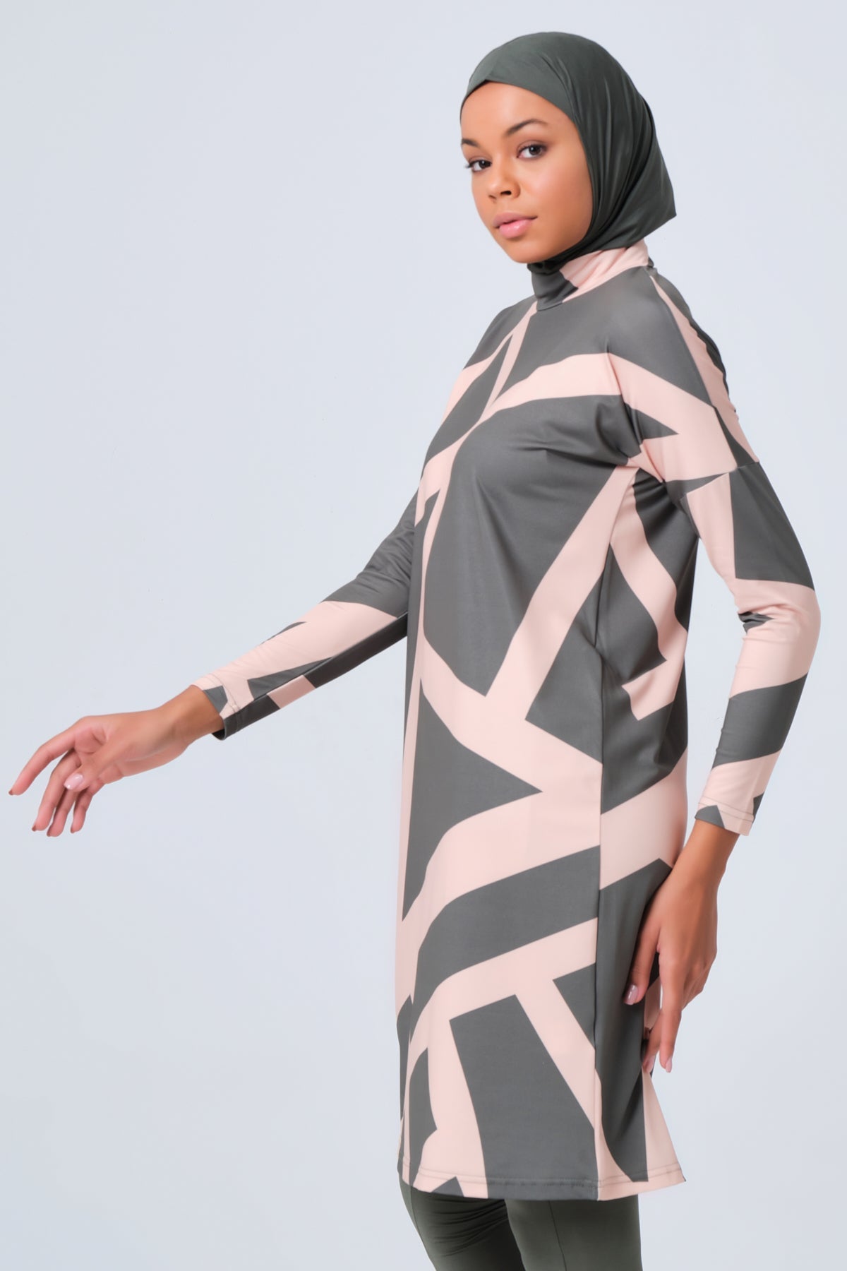 Geometric Line Patterned  Burkini- Big Sizes